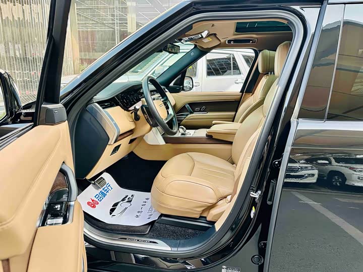 Land Rover Range Rover, 2024 — фото 5 из 9