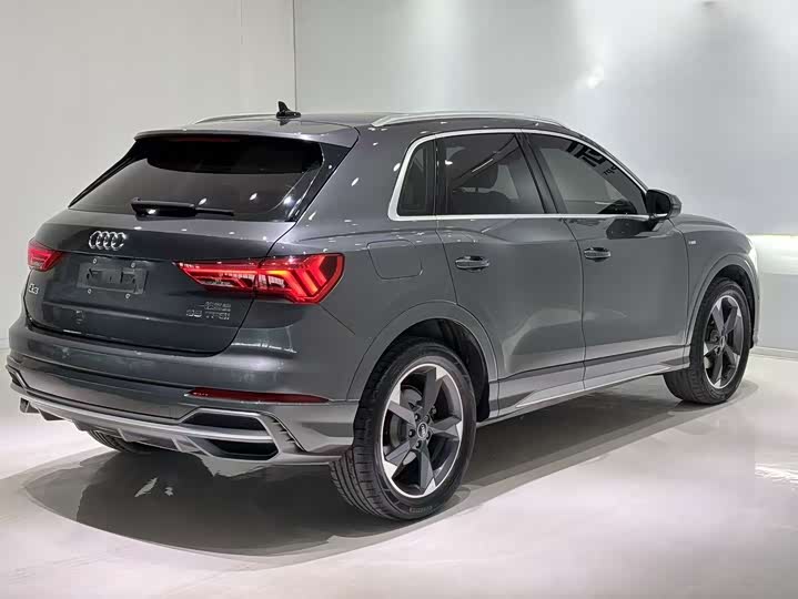 Audi Q3, 2022 — фото 4 из 9