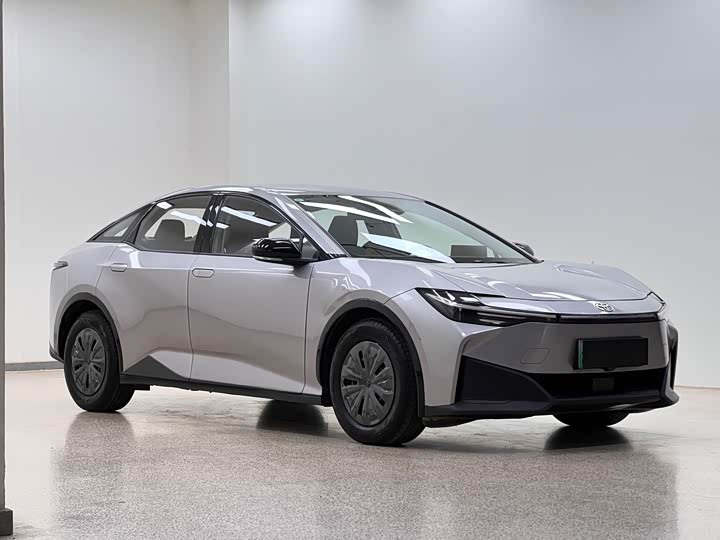 Toyota bZ3, 2024 — фото 3 из 9