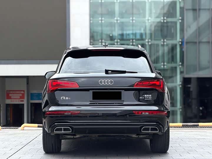 Audi Q5L, 2023 — фото 8 из 9