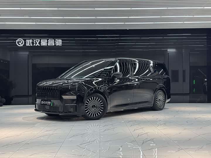 Zeekr 009, 2023 — купить в Ижевске под ключ