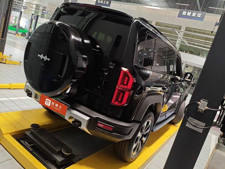 BYD FangChengBao Leopard 5, 2026 — фото 4 из 9