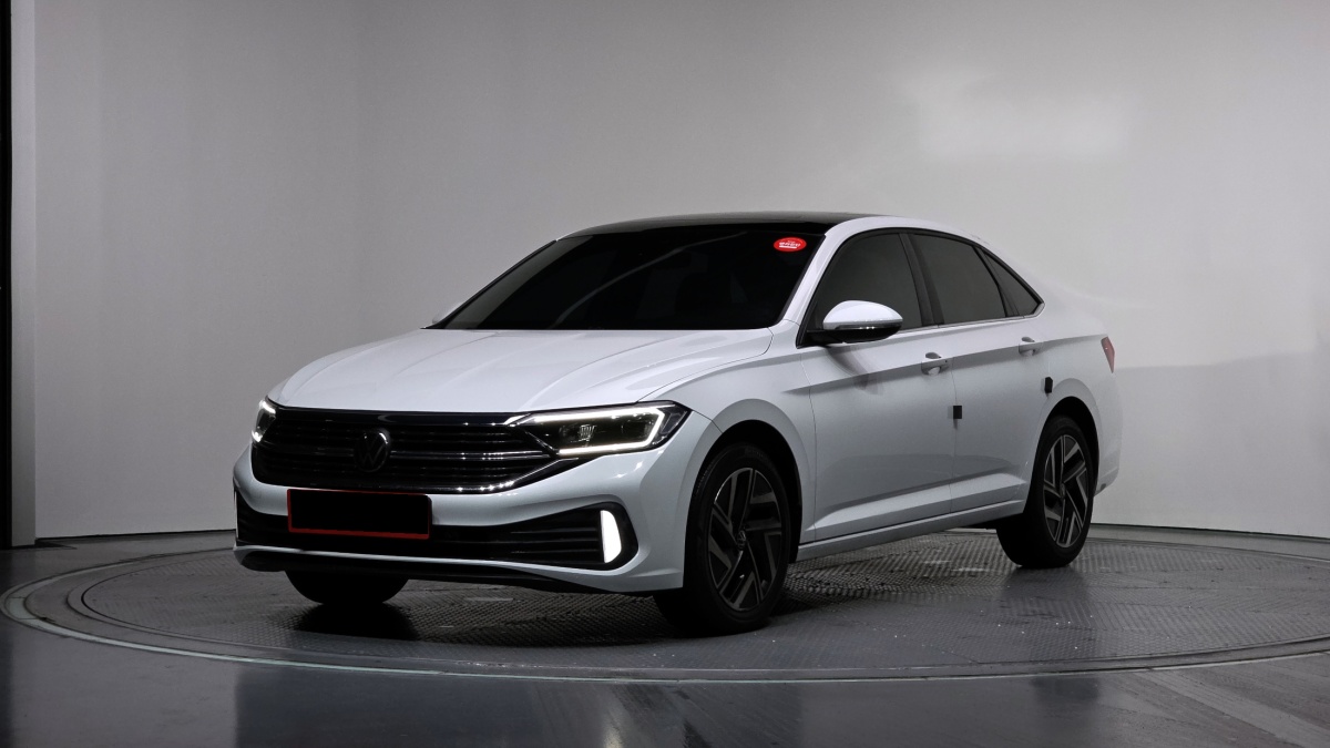 Volkswagen Jetta, 2023 — купить в Москве под ключ