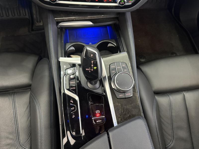 BMW 6 Series GT, 2022 — фото 10 из 12