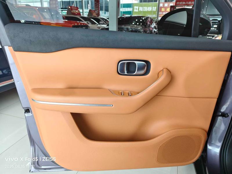 Leapmotor C10, 2025 — фото 11 из 12