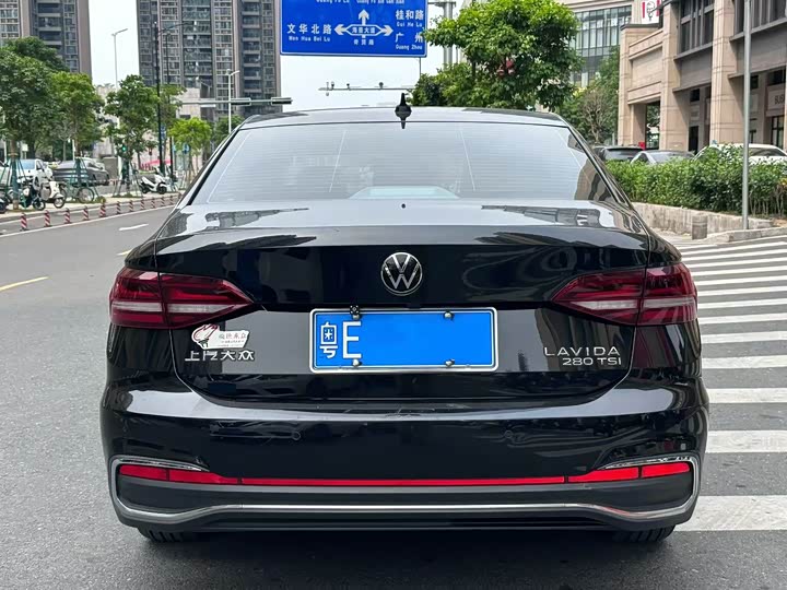 Volkswagen Lavida, 2022 — фото 8 из 9