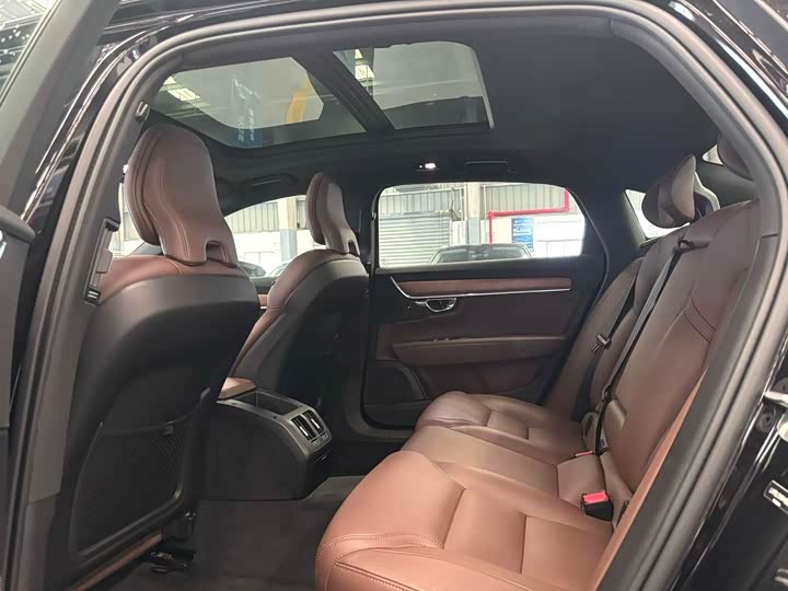 Volvo S90, 2024 — фото 9 из 9