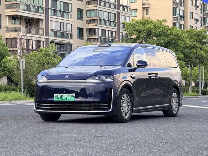 Luxeed V9, 2026 — купить в Казани под ключ