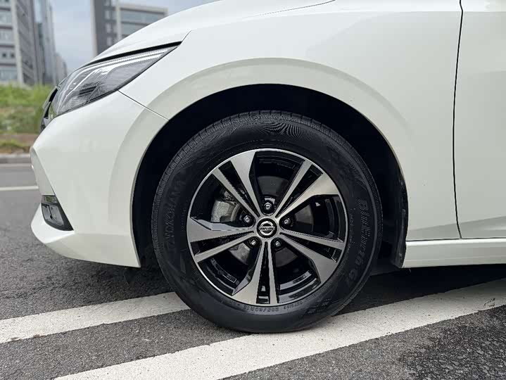 Nissan Sylphy, 2022 — фото 9 из 9