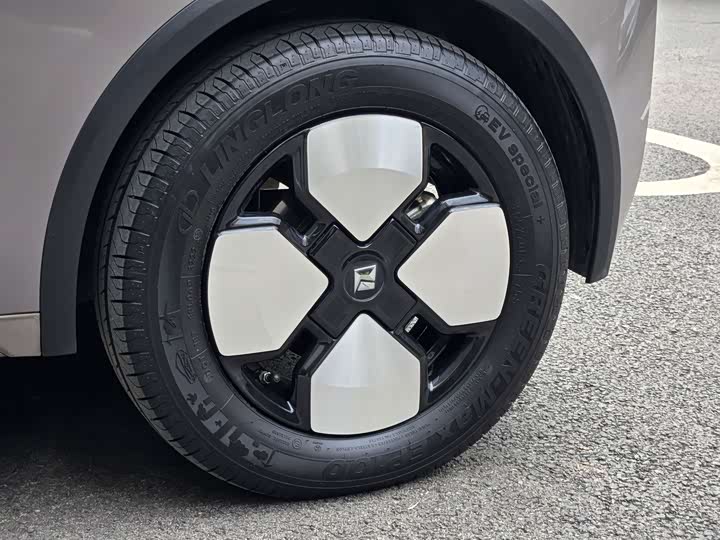 Baojun KiWi EV, 2022 — фото 9 из 9