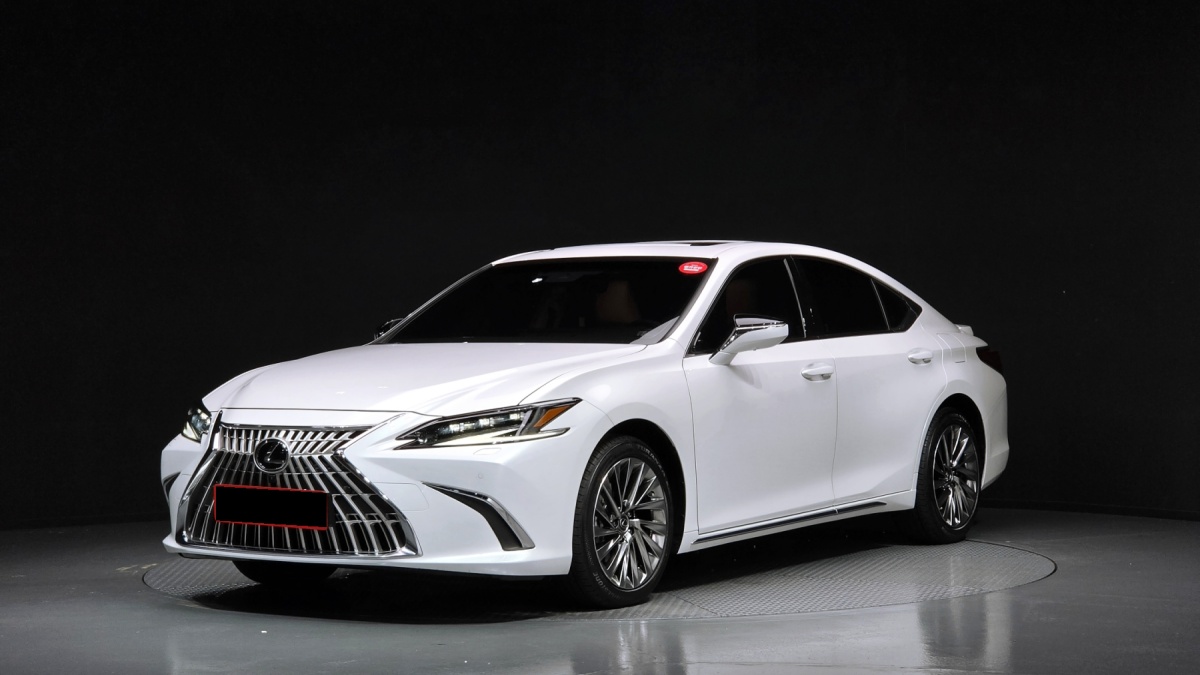 Lexus ES, 2025 — купить в Воронеже под ключ