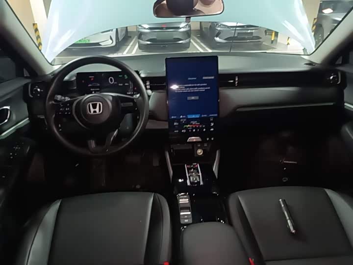 Honda e:NP1, 2025 — фото 6 из 9