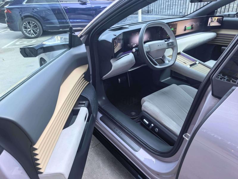 Audi × SAIC E5 Sportback, 2025 — фото 9 из 10