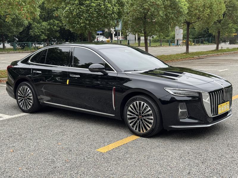 Hongqi H5, 2025 — фото 3 из 12