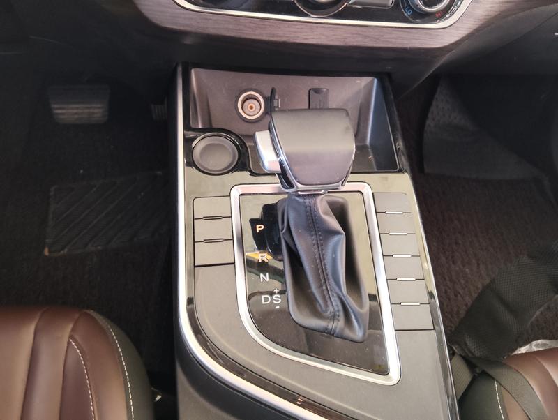 Dongfeng Forthing T5, 2023 — фото 9 из 12