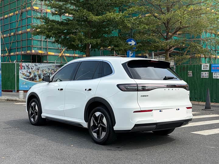 Geely Galaxy E5, 2024 — фото 9 из 9
