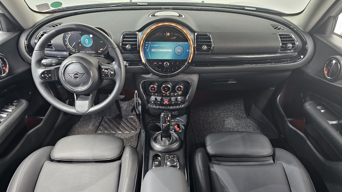 Mini Clubman, 2022 — фото 7 из 12