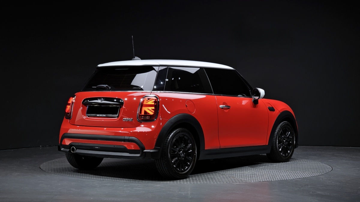Mini Cooper, 2023 — фото 2 из 12