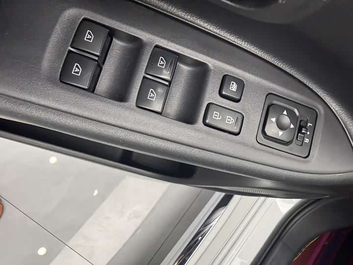 Mitsubishi Outlander, 2022 — фото 8 из 9