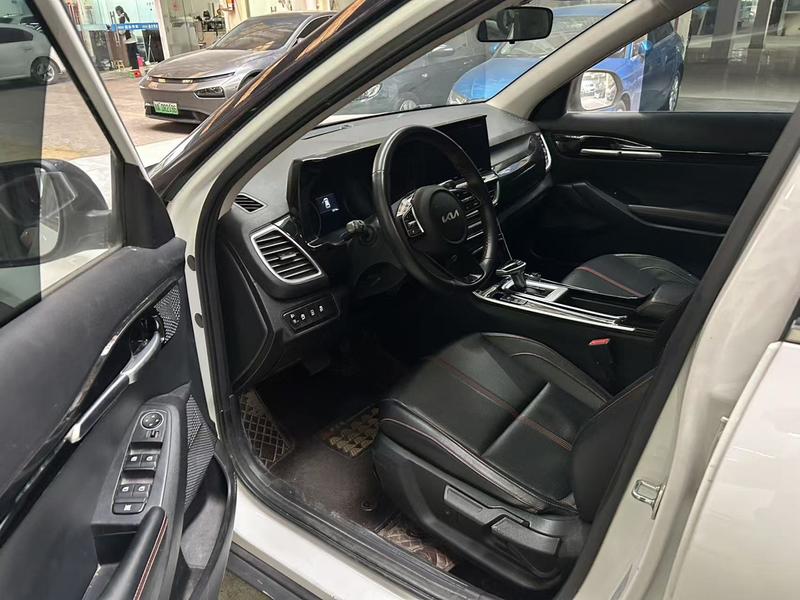 Kia KX3, 2022 — фото 6 из 8