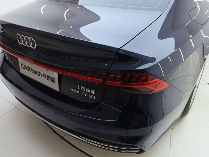 Audi A7L, 2023 — фото 8 из 9