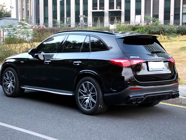 Mercedes-Benz GLC-Class AMG, 2025 — фото 4 из 9