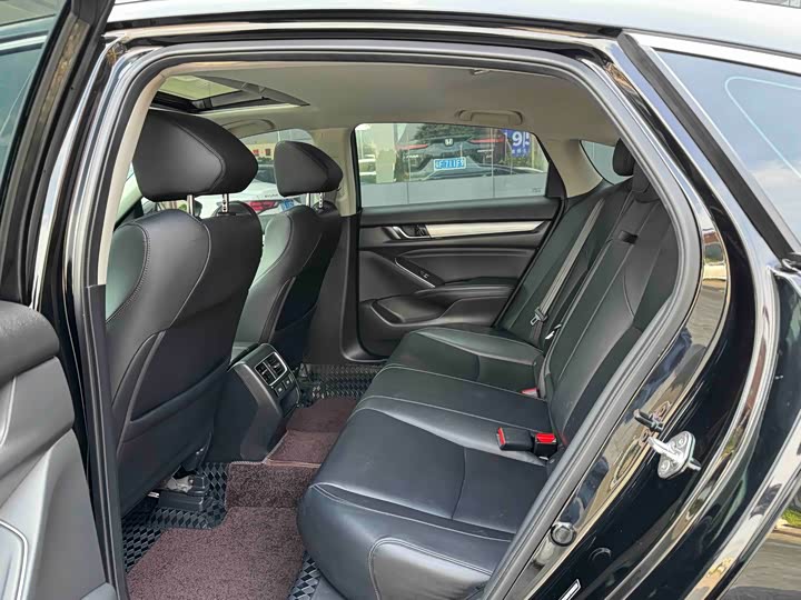 Honda Accord, 2023 — фото 6 из 9