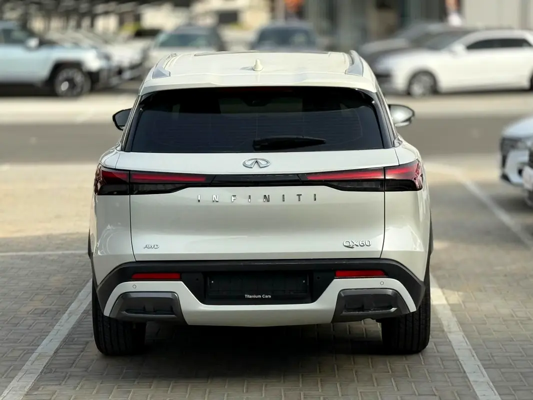 Infiniti QX60, 2024 — фото 4 из 10