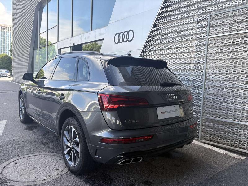 Audi Q5L, 2023 — фото 5 из 12