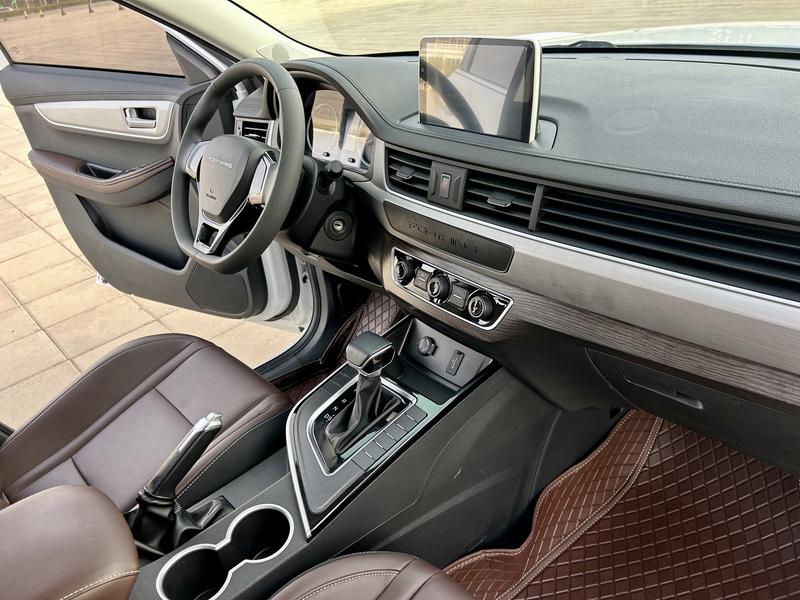 Dongfeng Forthing T5, 2022 — фото 7 из 11