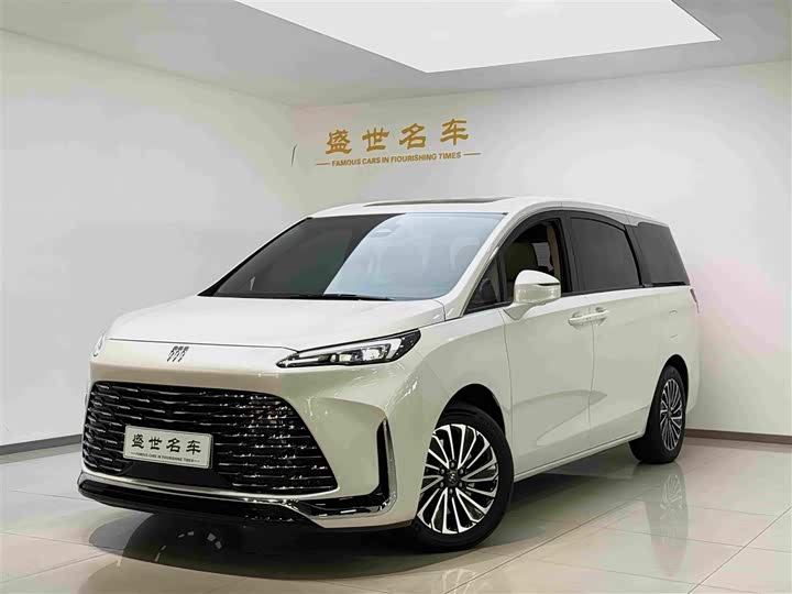 Buick GL8 Hybrid, 2025 — купить в Саранске под ключ