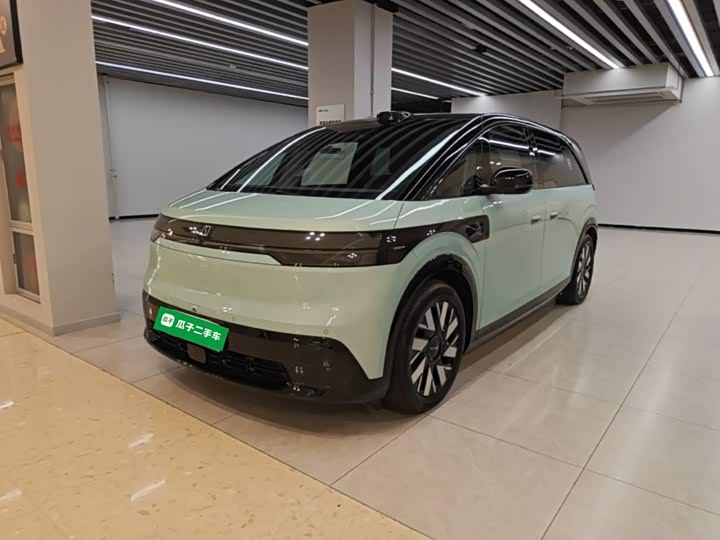 Zeekr Mix, 2025 — купить в Санкт-Петербурге под ключ