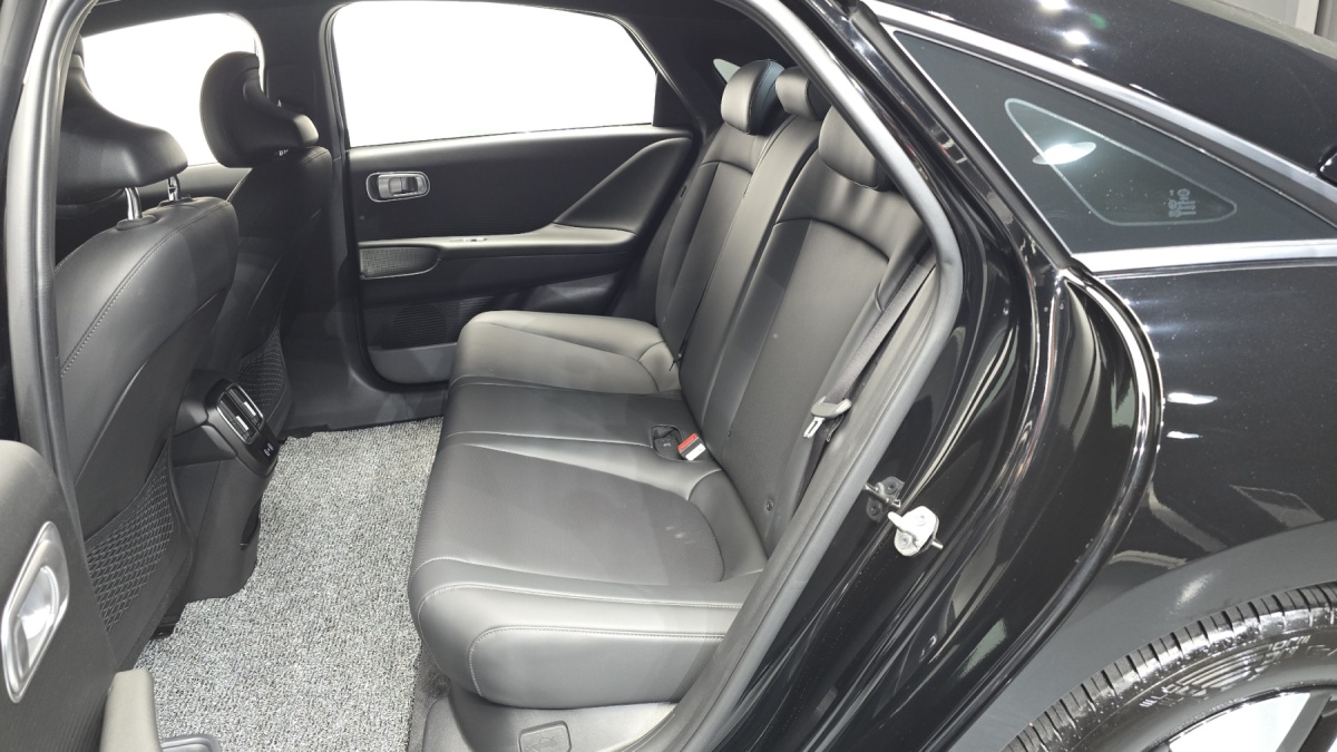 Hyundai Ioniq 6, 2025 — фото 10 из 12