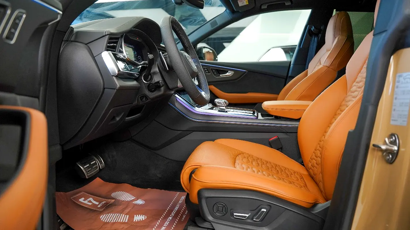 Audi RS Q8, 2025 — фото 9 из 10