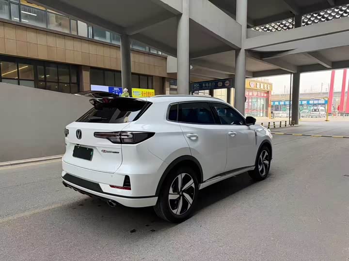 Changan CS55 Plus, 2023 — фото 6 из 9