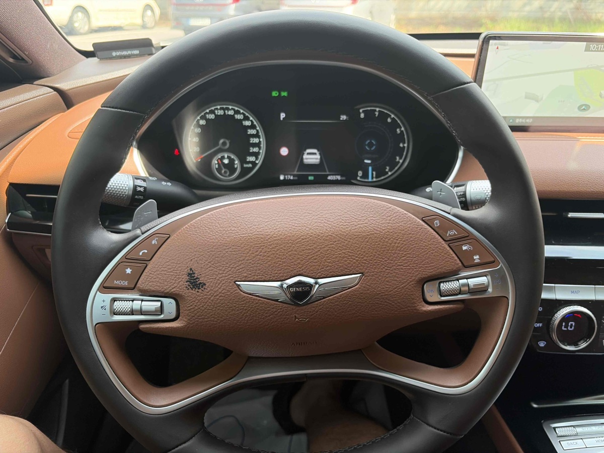 Genesis G80, 2023 — фото 10 из 12