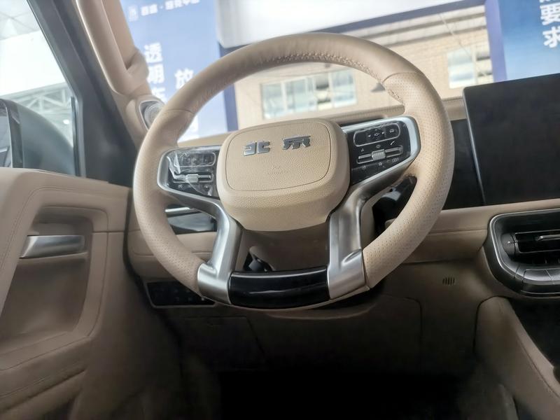 BAIC Beijing BJ60 Hybrid, 2026 — фото 7 из 11