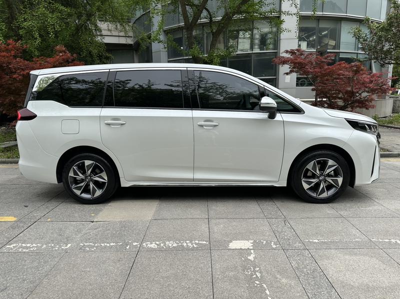 GAC Trumpchi M6, 2025 — фото 7 из 12
