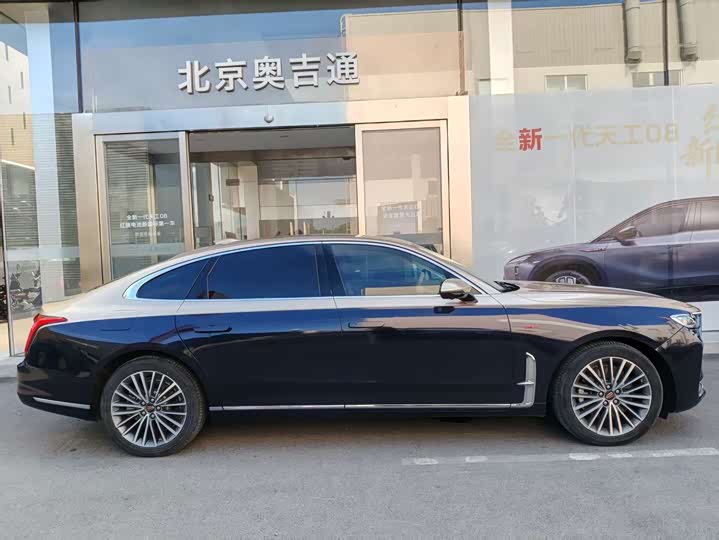 Hongqi H9, 2022 — фото 9 из 9