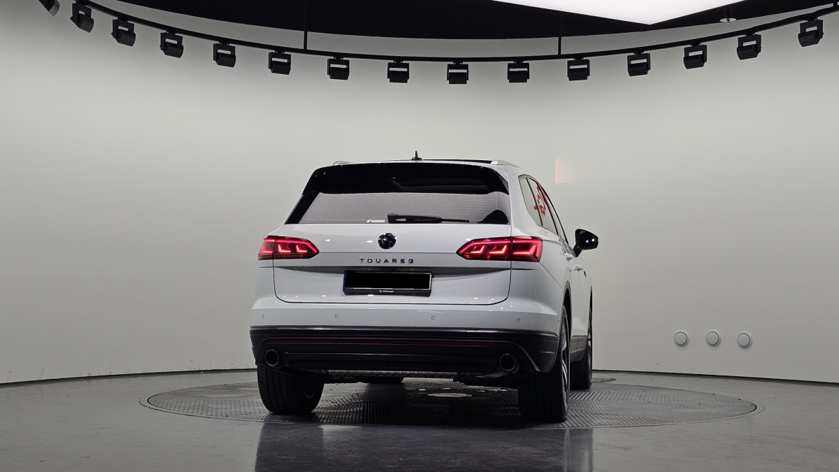 Volkswagen Touareg, 2023 — фото 4 из 12