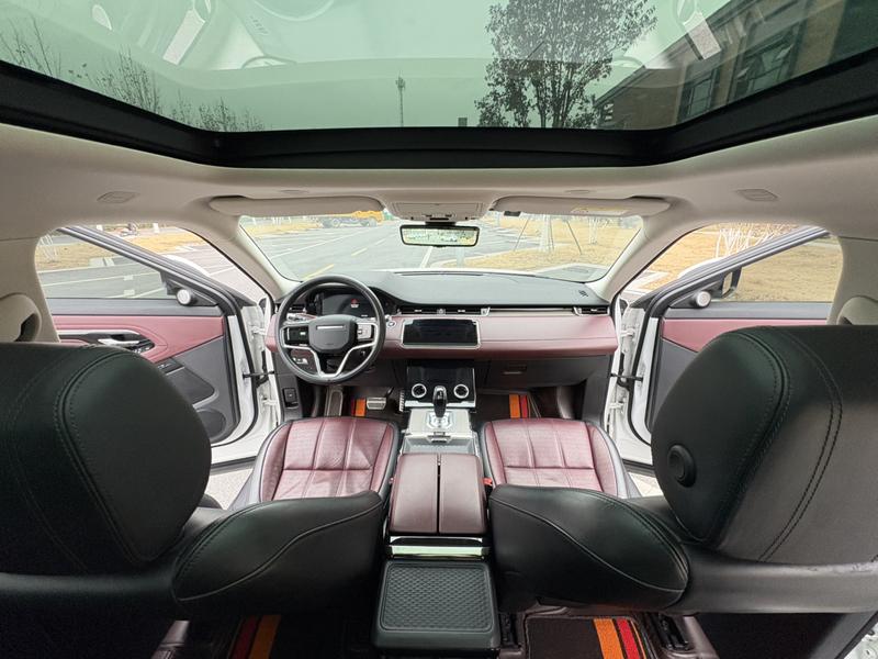 Land Rover Range Rover Evoque L, 2022 — фото 7 из 12