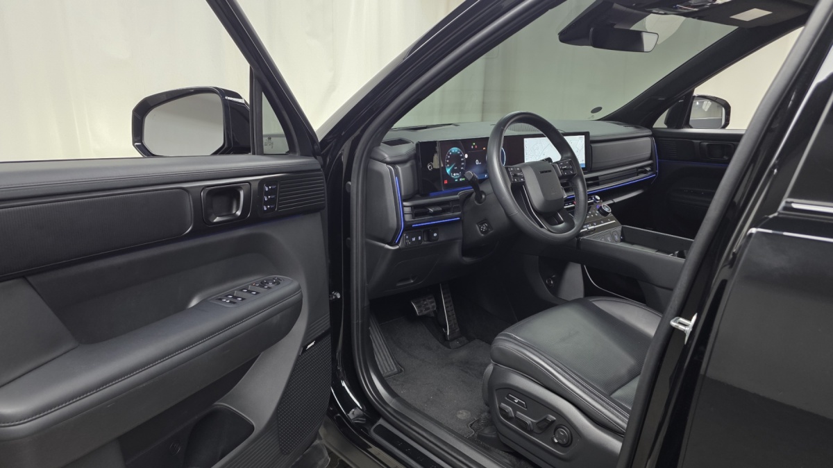 Hyundai Santa Fe, 2023 — фото 9 из 12