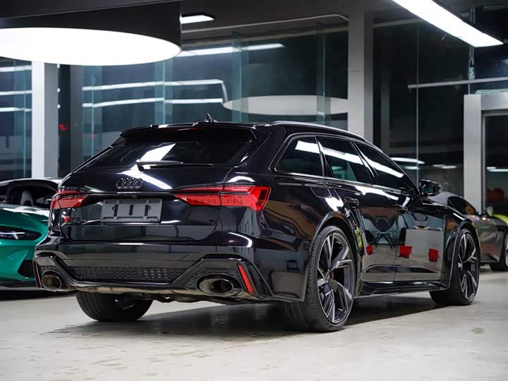 Audi RS 6, 2023 — фото 7 из 9