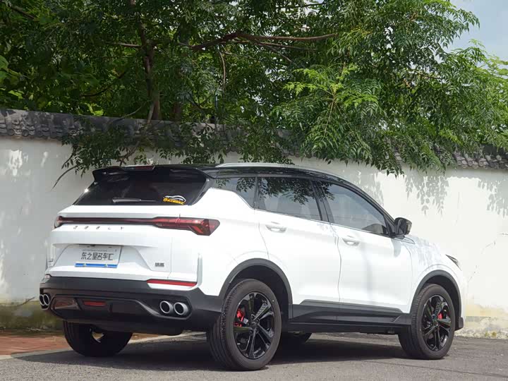 Geely Coolray, 2025 — фото 8 из 9