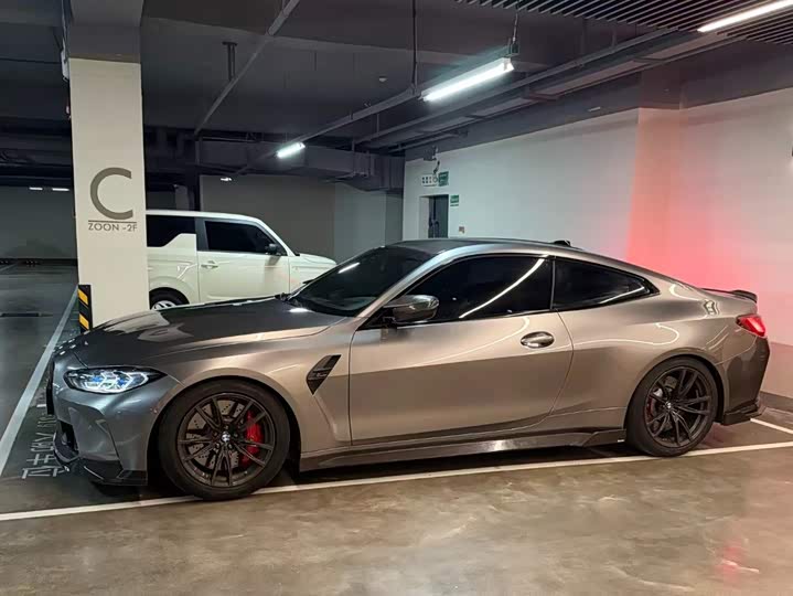 BMW M4, 2022 — фото 8 из 9