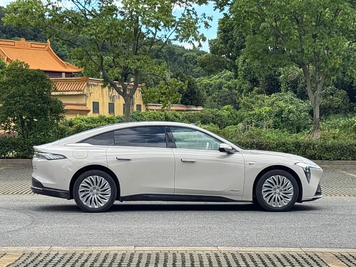 Buick Electra L7, 2025 — фото 4 из 9