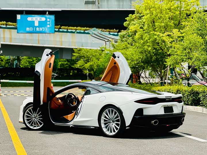 McLaren GT, 2023 — фото 9 из 9