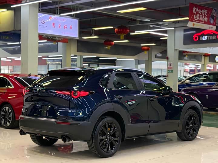 Mazda CX-30, 2024 — фото 2 из 9