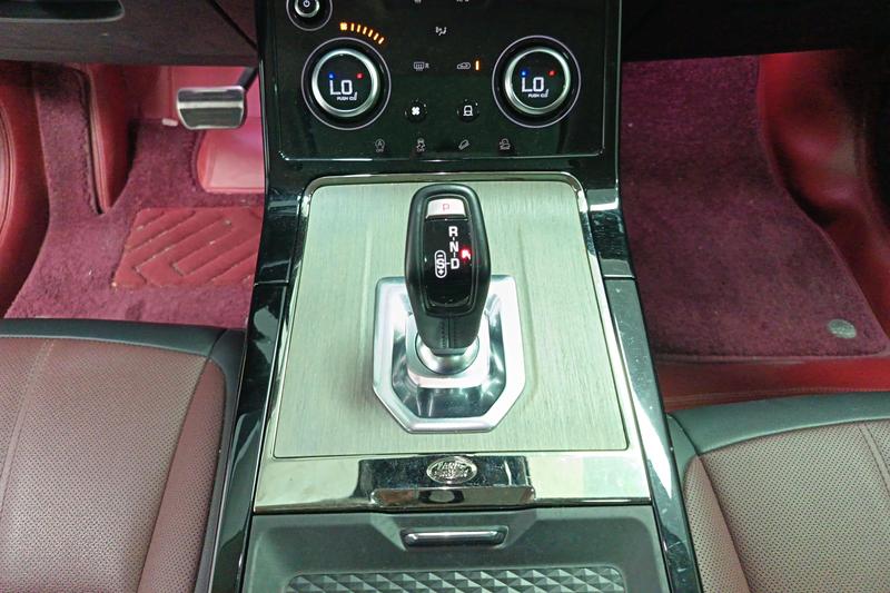 Land Rover Range Rover Evoque L, 2021 — фото 12 из 12