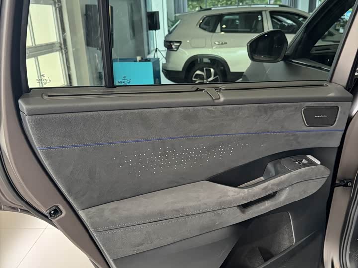 Volkswagen Teramont Pro, 2024 — фото 8 из 9
